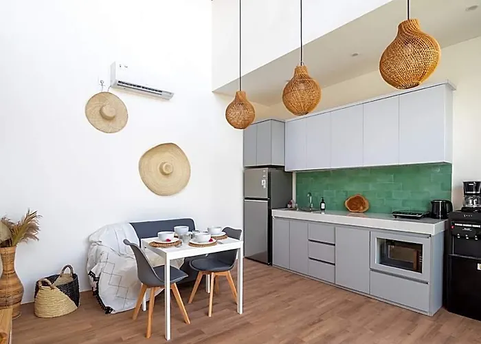 A12- Private In Seminyak-big Pool | New ホテル バリ島